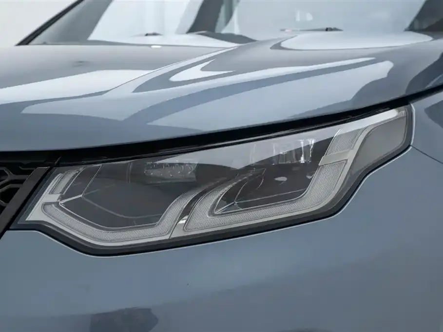 Land Rover Discovery Sport — фото 10