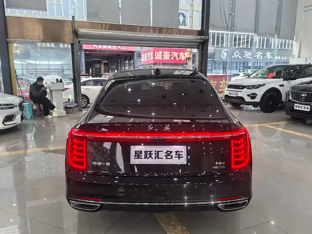 Hongqi H9 — фото 8