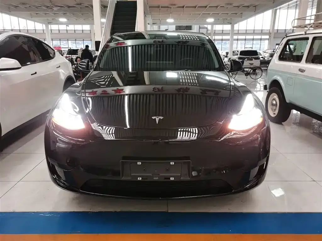 Tesla Model Y 2022 из CN, фото 9