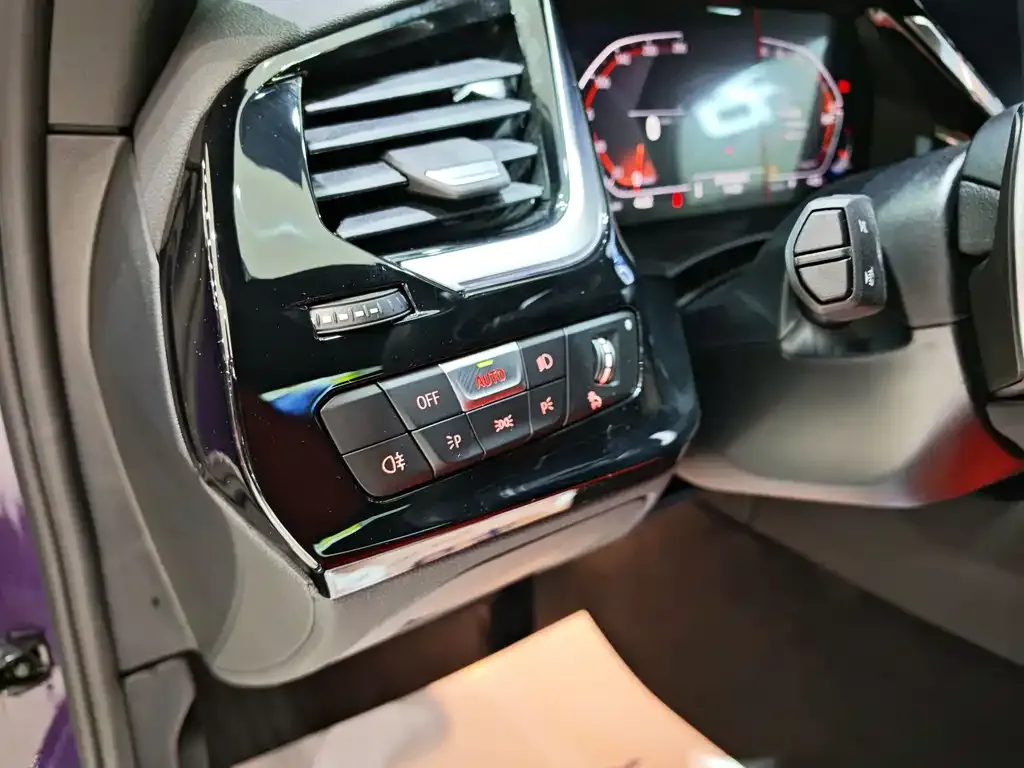 BMW Z4 2024 из CN, фото 2