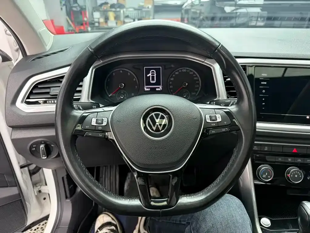 Volkswagen T-Roc 2022 из CN, фото 4