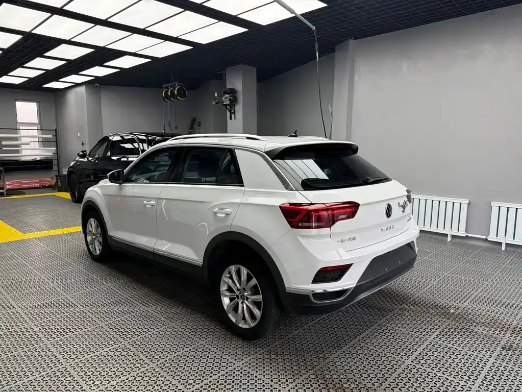 Volkswagen T-Roc 2022 из CN, фото 7