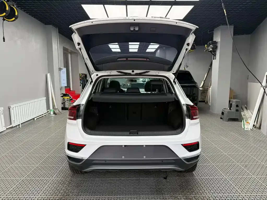Volkswagen T-Roc 2022 из CN, фото 6