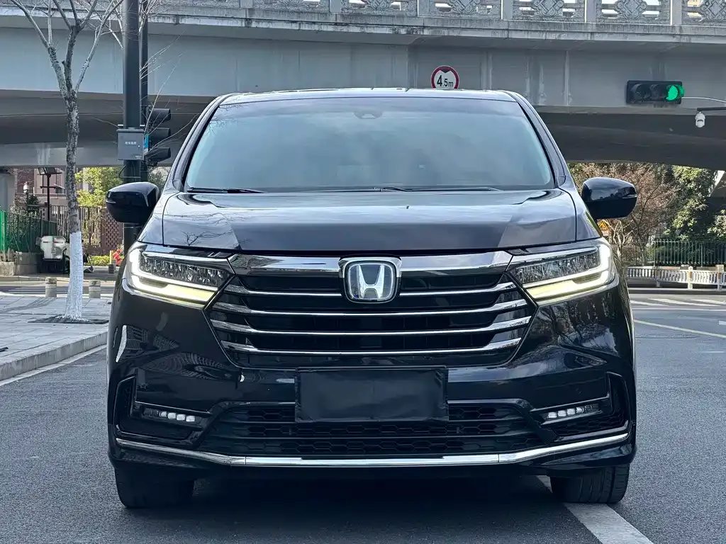 Honda Odyssey 2022 из CN, фото 4