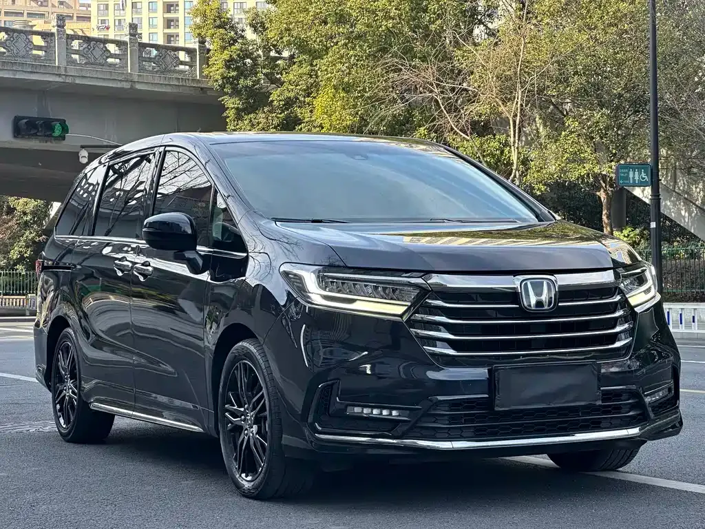 Honda Odyssey 2022 из CN, фото 10
