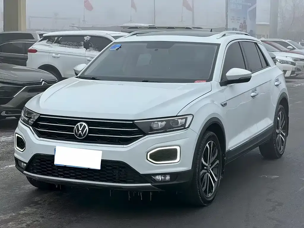 Volkswagen T-Roc 2022 из CN, фото 1