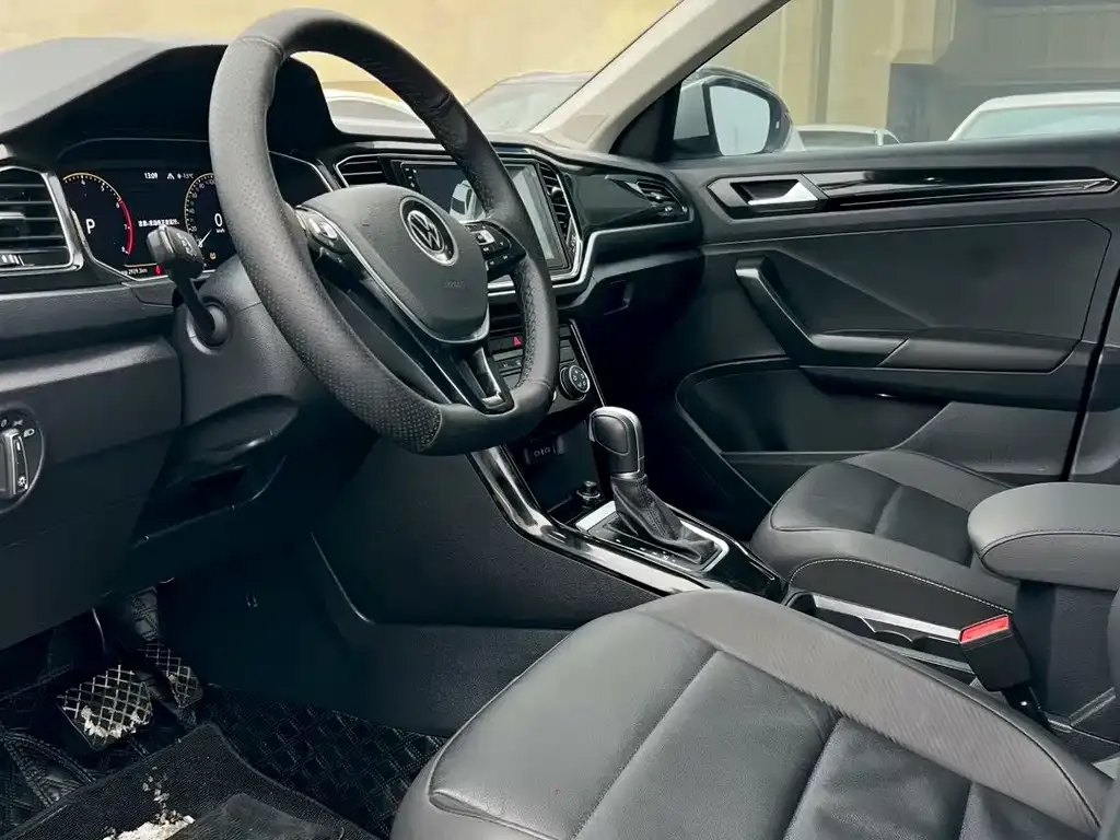 Volkswagen T-Roc 2022 из CN, фото 9