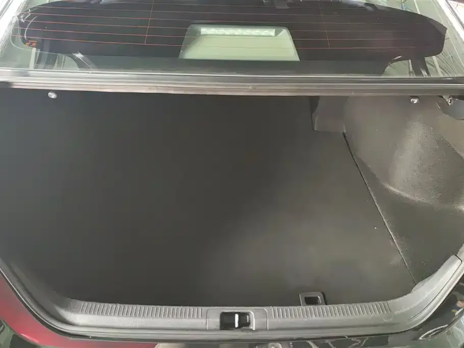 Toyota Camry 2021 из CN, фото 2