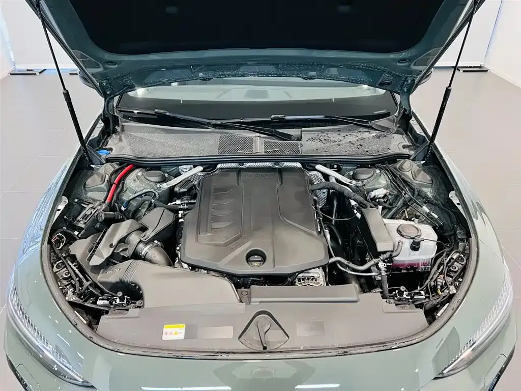 Audi A5L 2025 из CN, фото 10