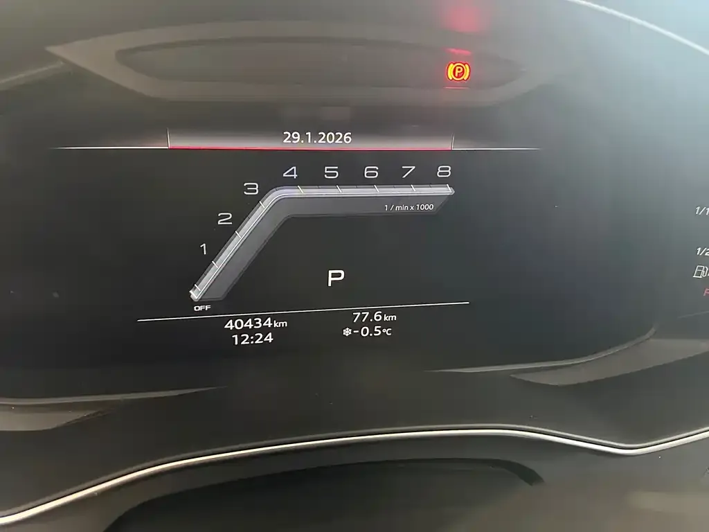 Audi A7L 2024 из CN, фото 2