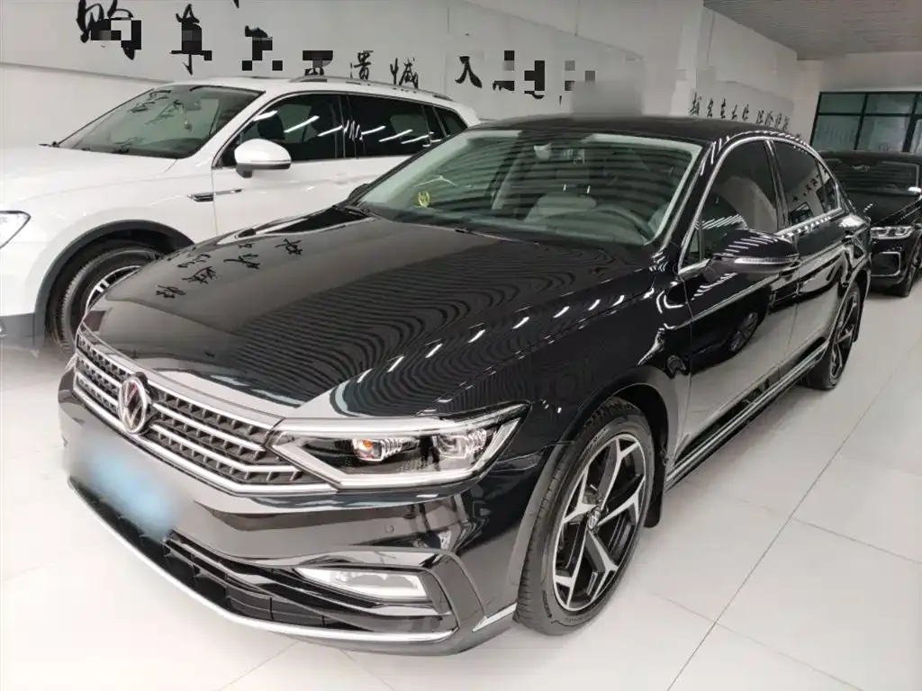 Volkswagen Magotan 2023 из CN, фото 2