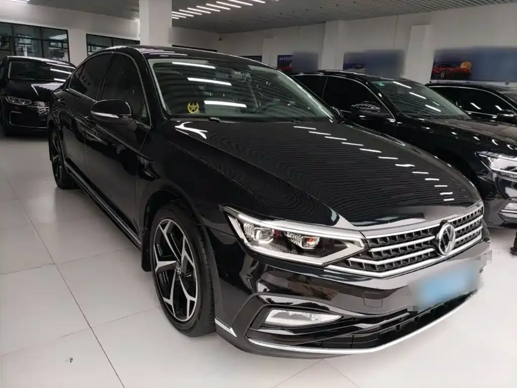 Volkswagen Magotan 2023 из CN, фото 3