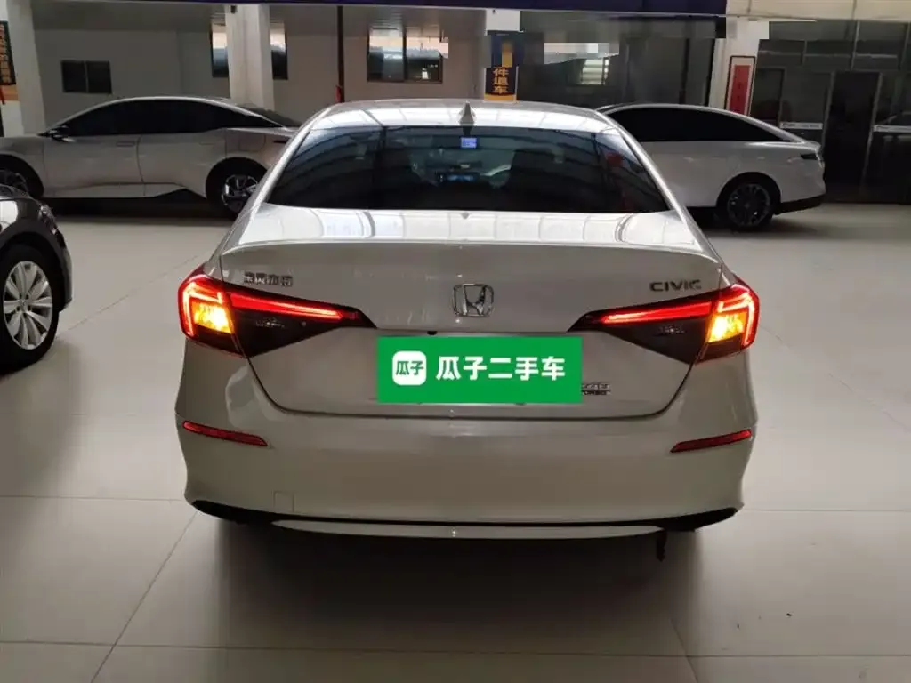 Honda Civic 2024 из CN, фото 4