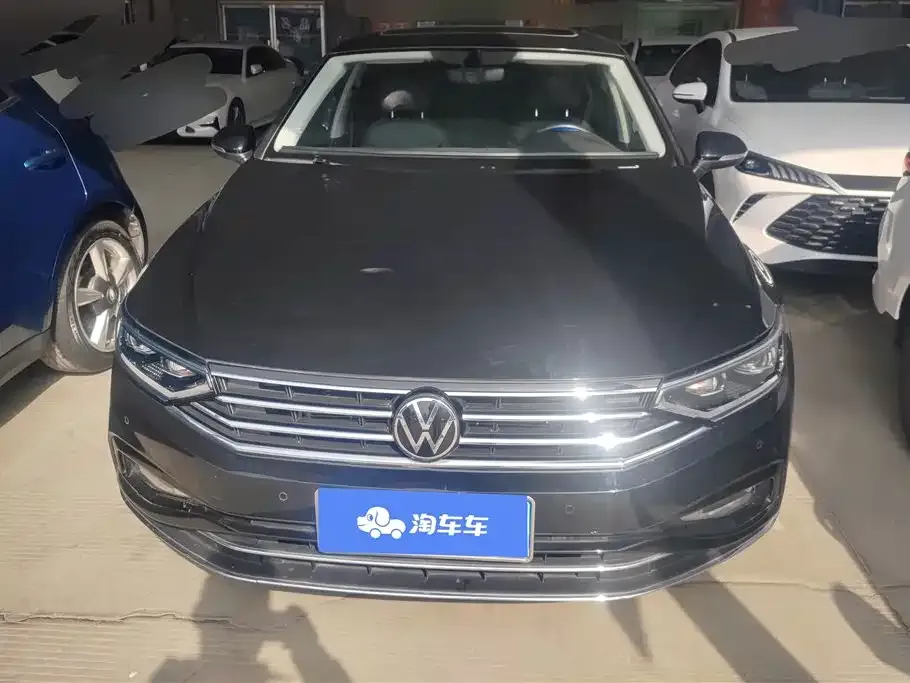 Volkswagen Magotan 2022 из CN, фото 2