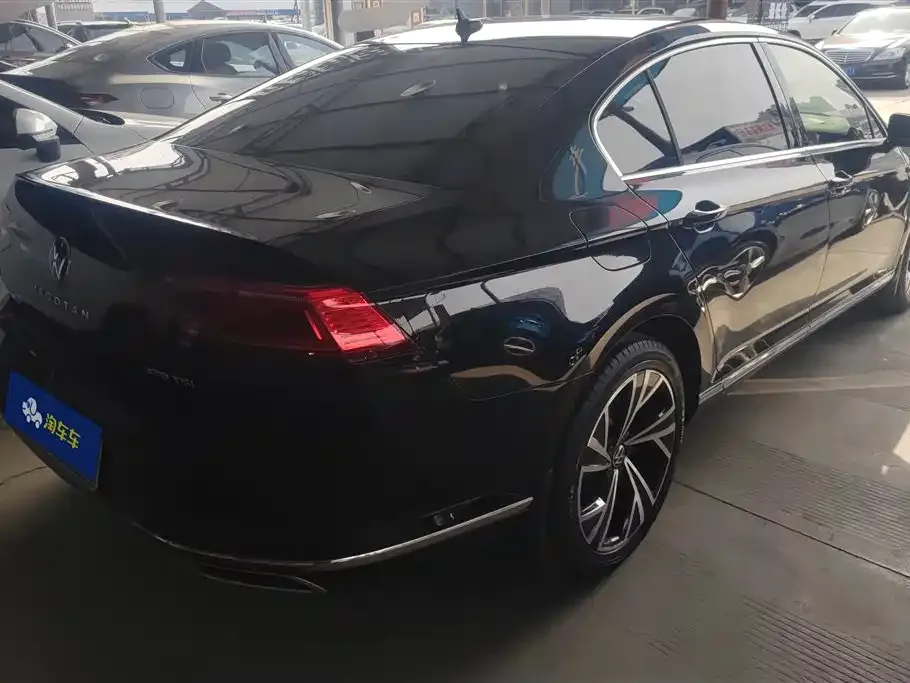 Volkswagen Magotan 2022 из CN, фото 6