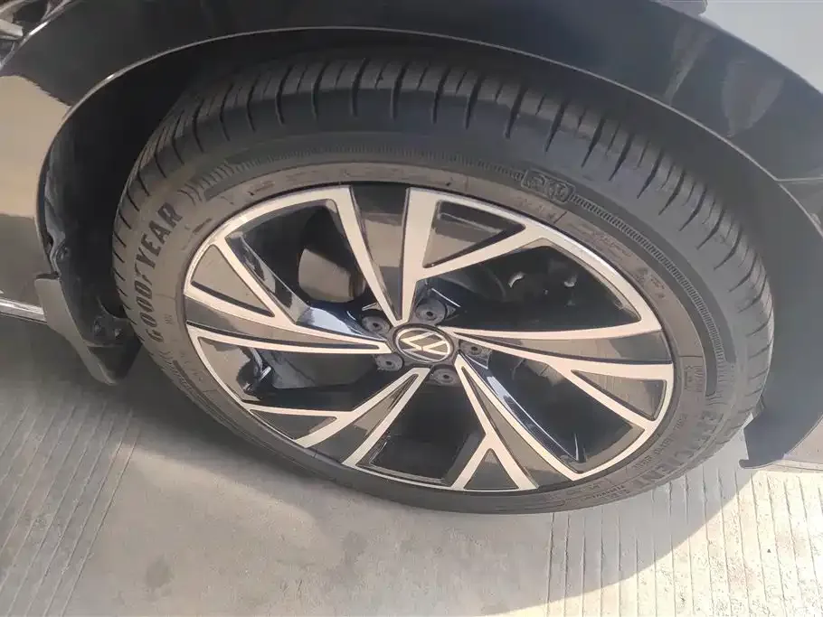 Volkswagen Magotan 2022 из CN, фото 7