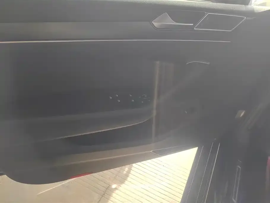 Volkswagen Magotan 2022 из CN, фото 3