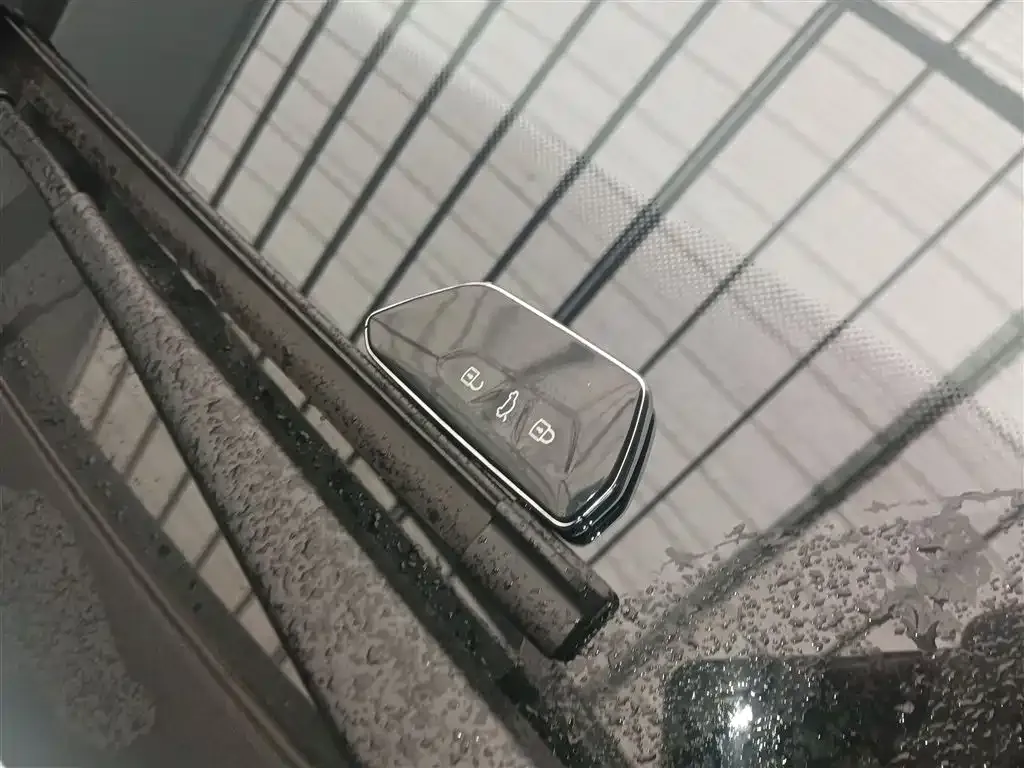 Volkswagen Sagitar 2025 из CN, фото 9