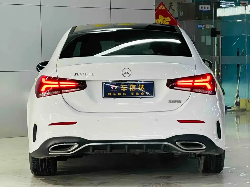 Mercedes-Benz A-Class — фото 8