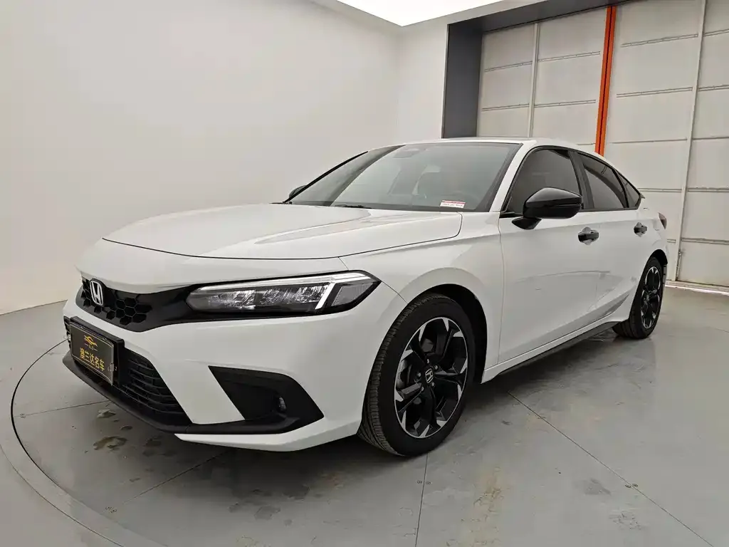 Honda Civic — фото 1