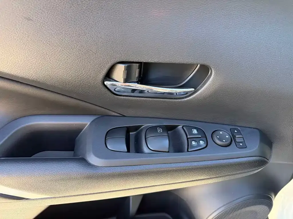 Nissan Kicks 2022 из CN, фото 8