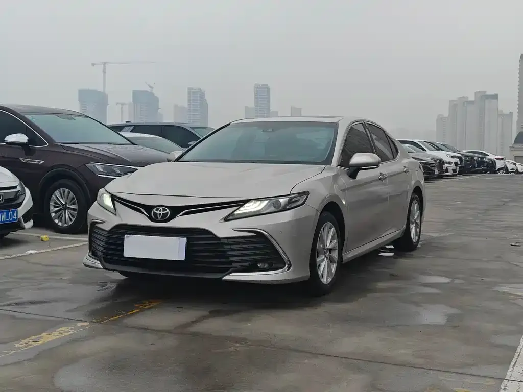 Toyota Camry 2021 из CN, фото 1