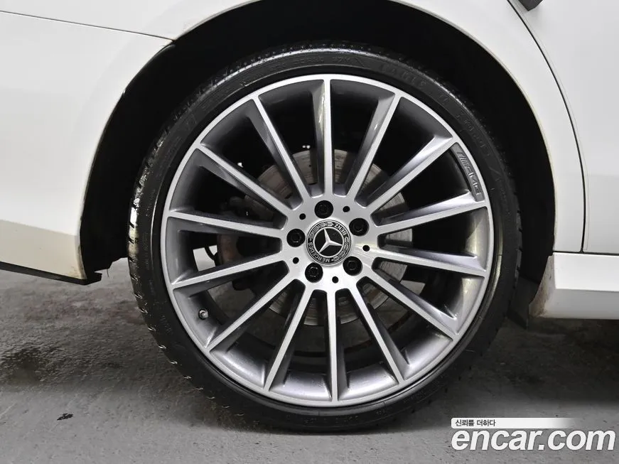 Mercedes-Benz E-Class 2021 из KR, фото 6