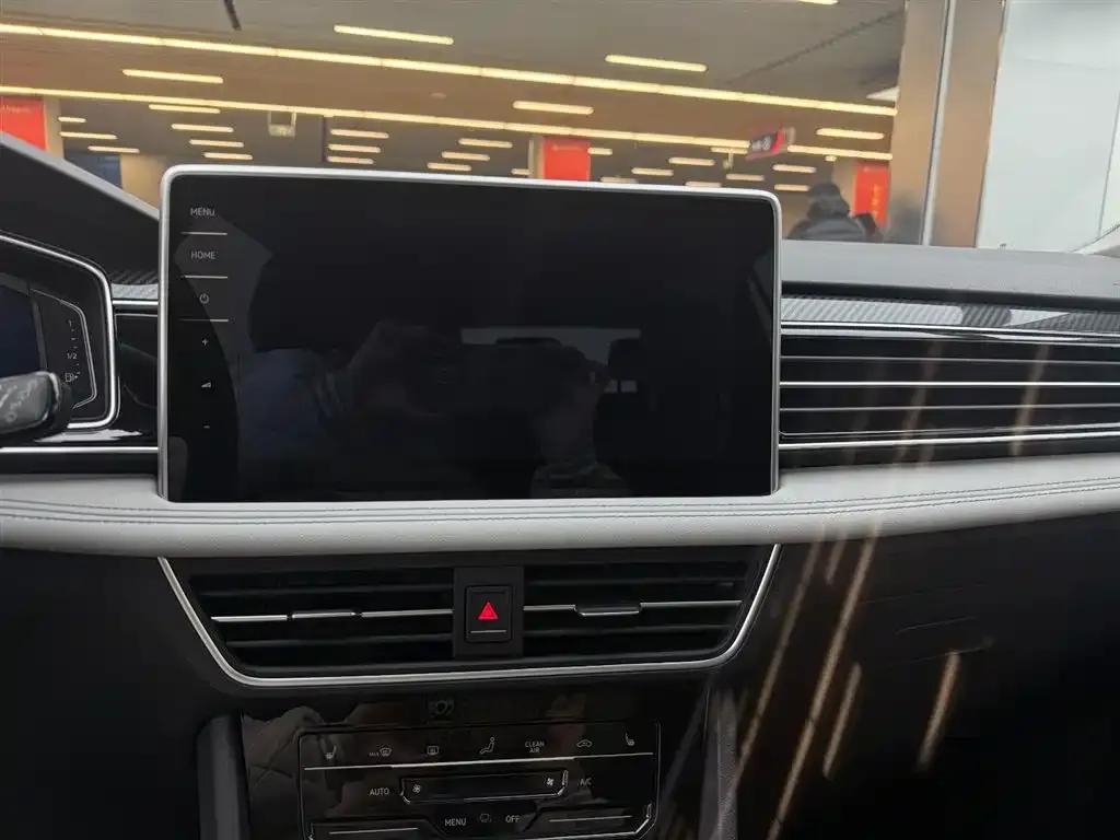 Volkswagen Tiguan L 2024 из CN, фото 2