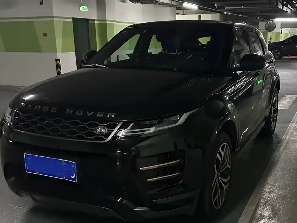 Land Rover Evoque — фото 1