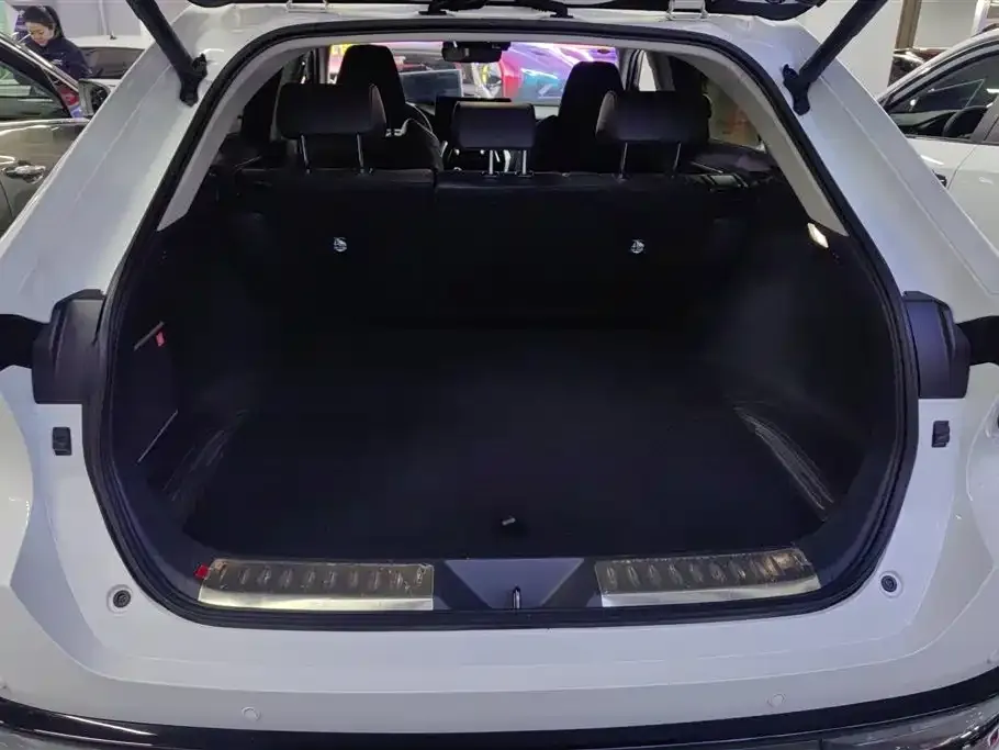 Toyota Venza 2023 из CN, фото 8