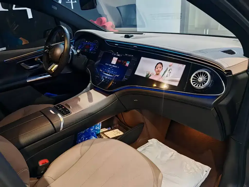 Mercedes-Benz EQE SUV 2025 из CN, фото 2