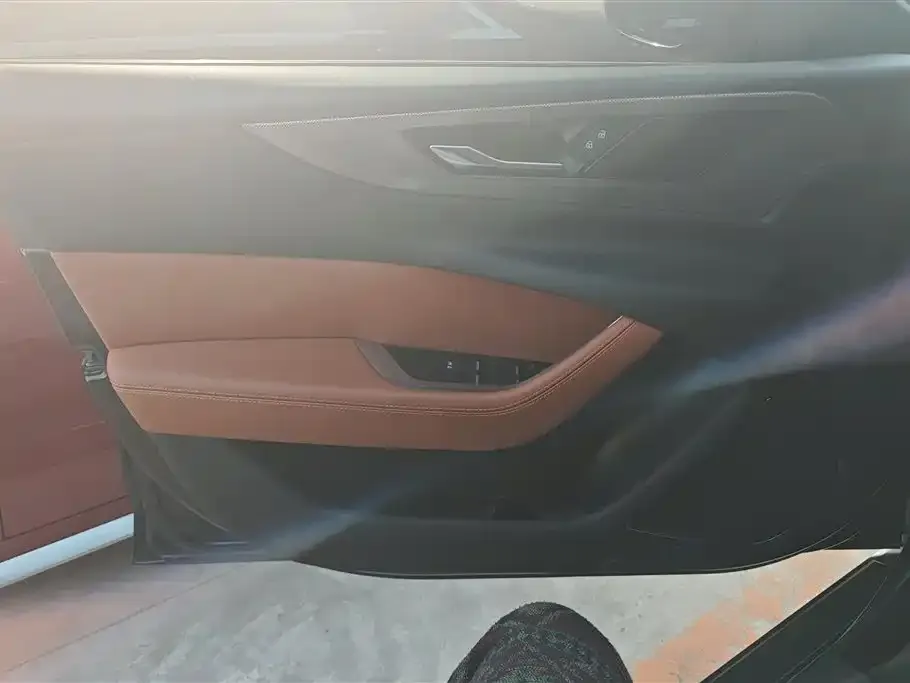 Jaguar XEL 2023 из CN, фото 8