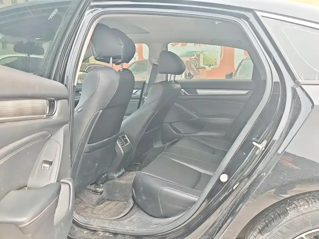 Honda Accord 2021 из CN, фото 5