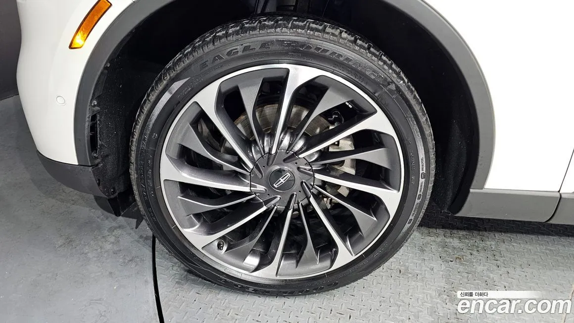 Lincoln Aviator 2022 из KR, фото 9