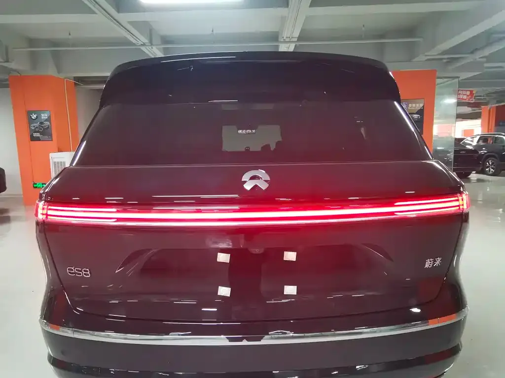 NIO ES8 — фото 5