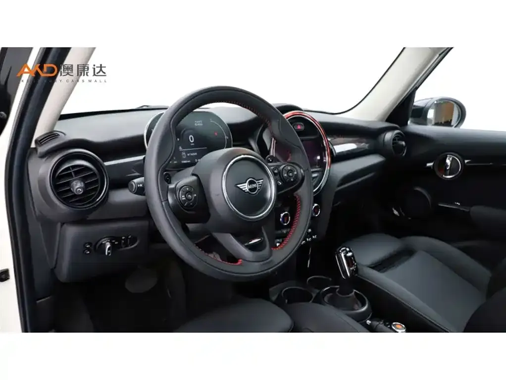 MINI Cooper (3-door) 2021 из CN, фото 2