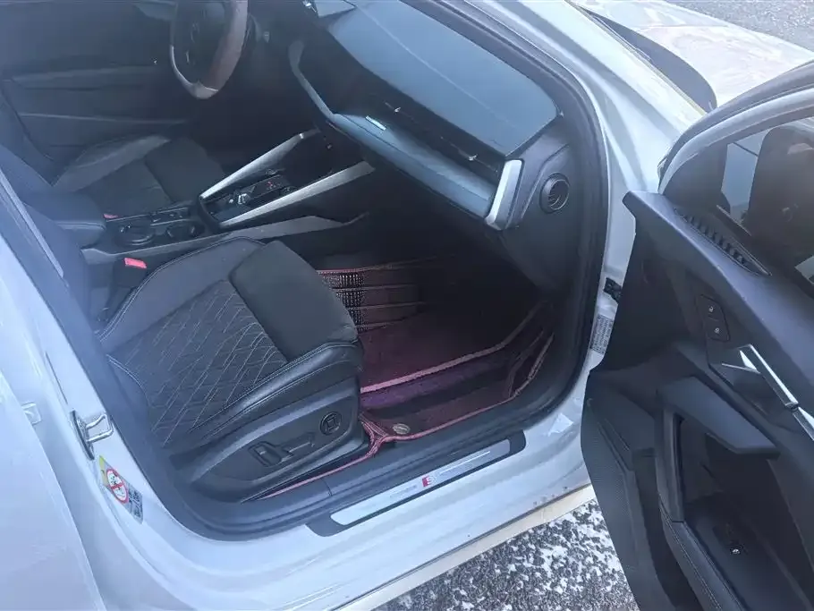 Audi A3 2022 из CN, фото 6