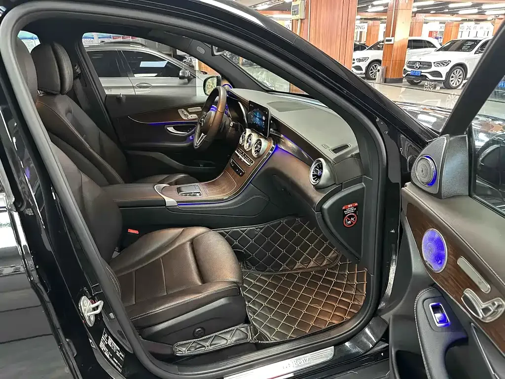 Mercedes-Benz GLC 2021 из CN, фото 10