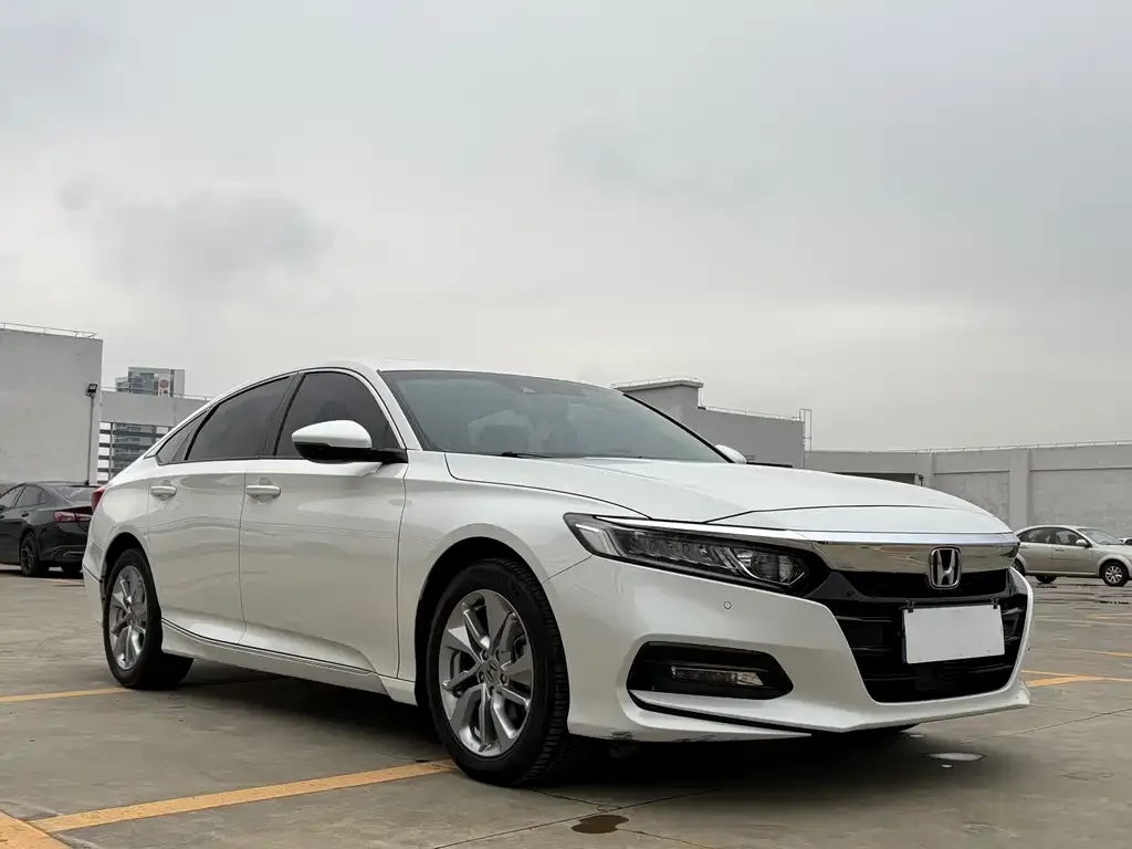 Honda Accord 2021 из CN, фото 2