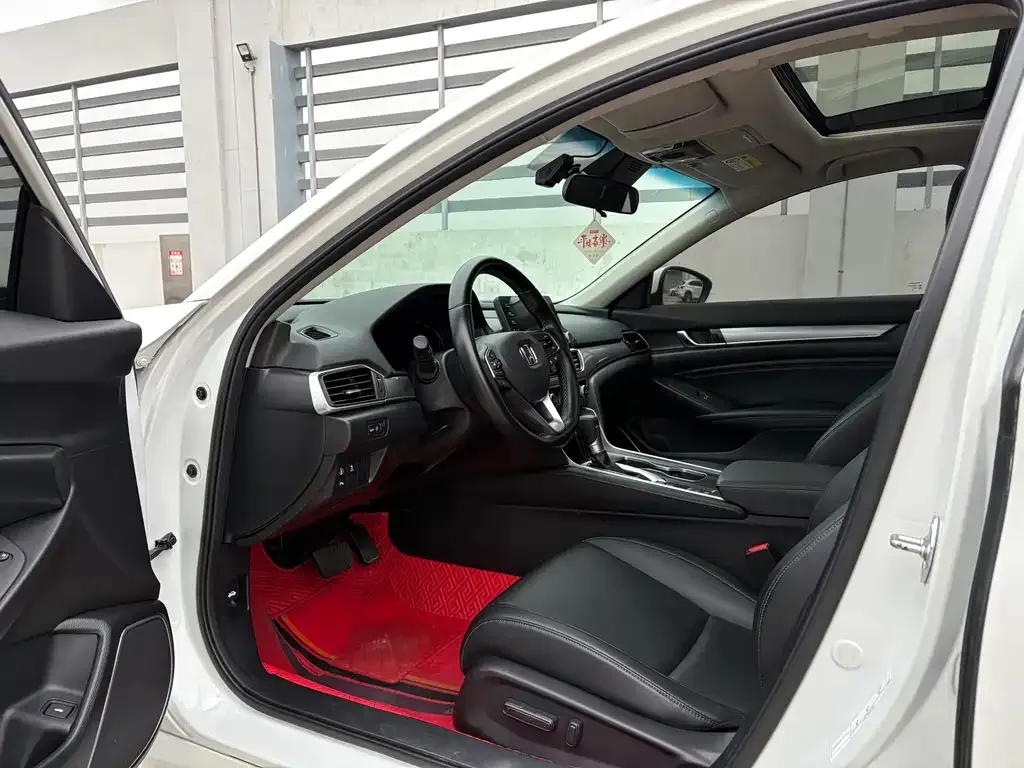 Honda Accord 2021 из CN, фото 10