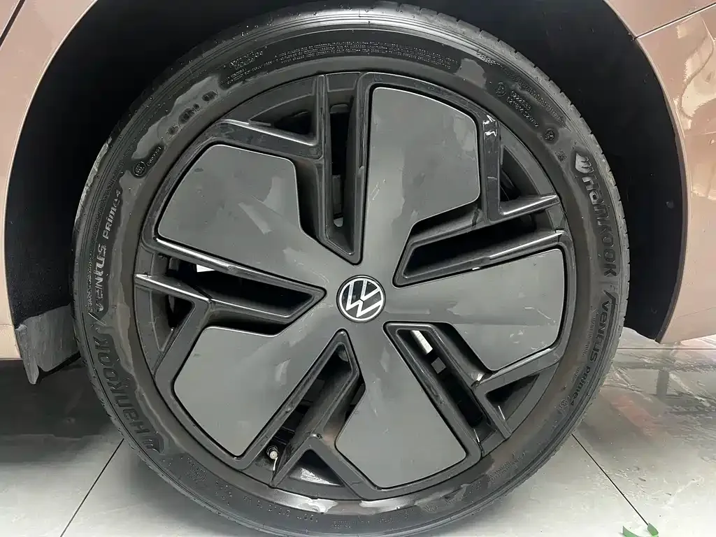 Volkswagen Passat — фото 9