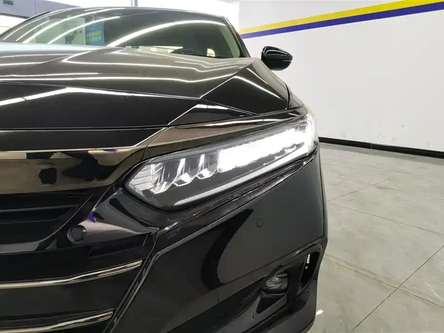 Honda Accord 2022 из CN, фото 10