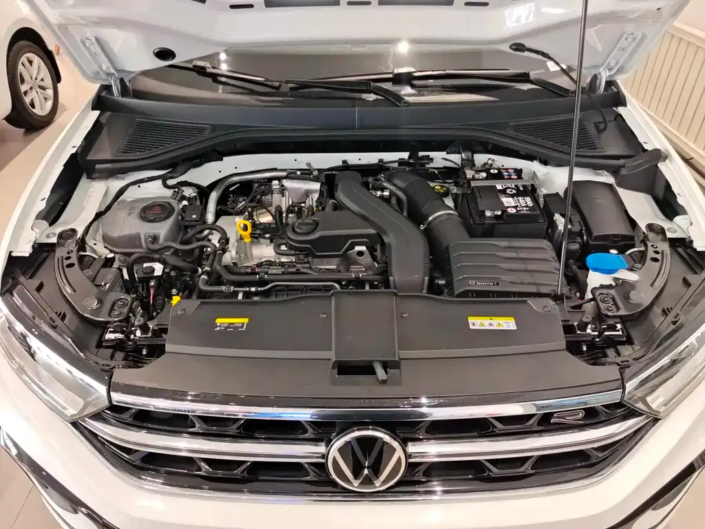 Volkswagen T-Roc 2025 из CN, фото 8