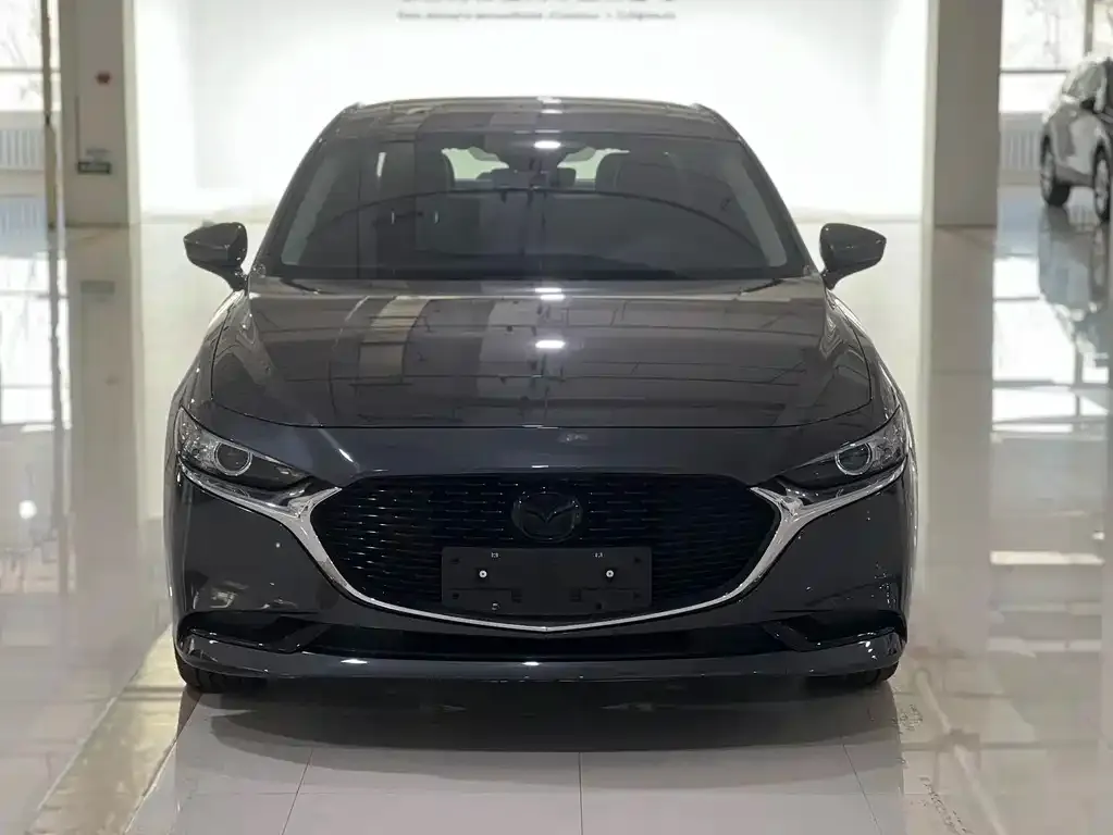 Mazda 3 Axela 2021 из CN, фото 2