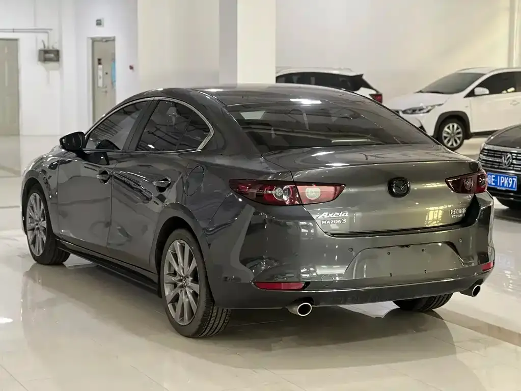 Mazda 3 Axela 2021 из CN, фото 4