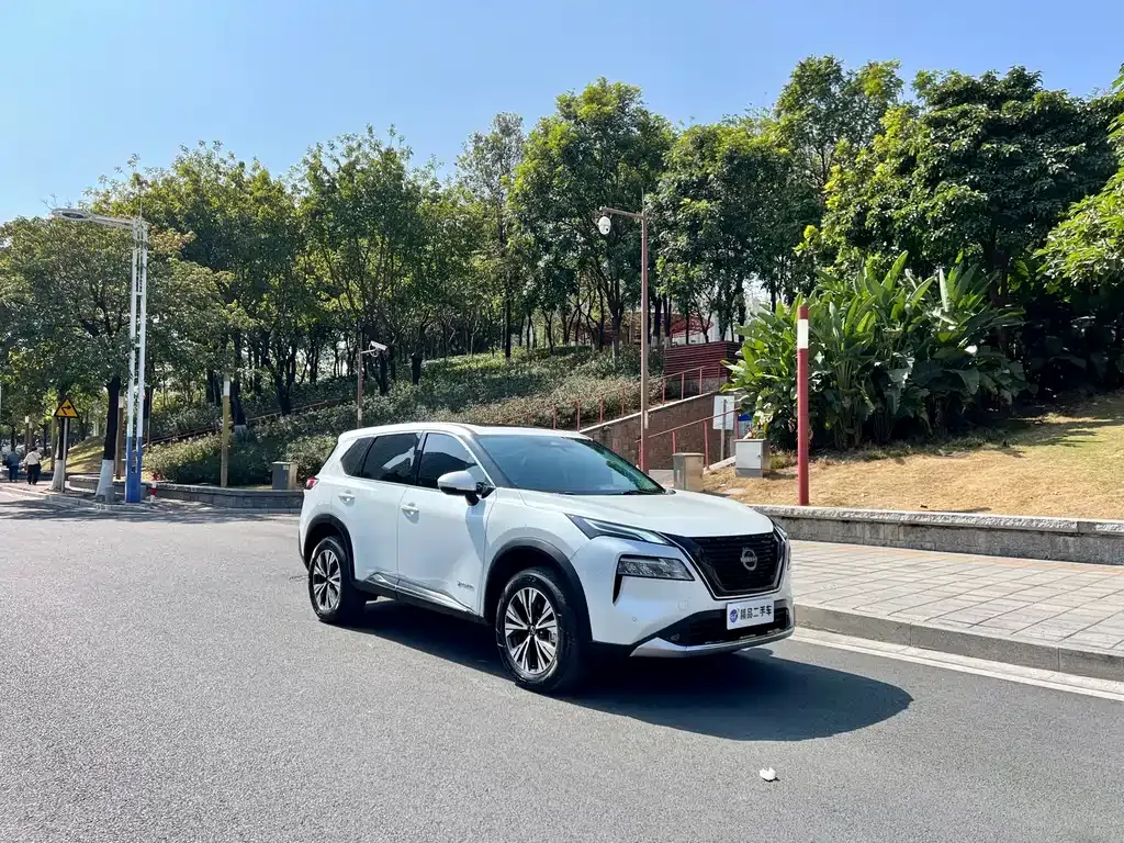 Nissan X-Trail 2024 из CN, фото 10