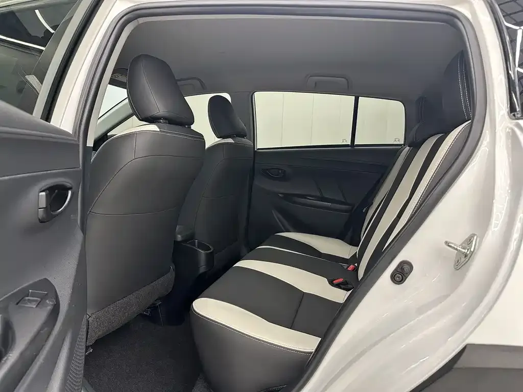 Toyota Yaris L 2022 из CN, фото 2