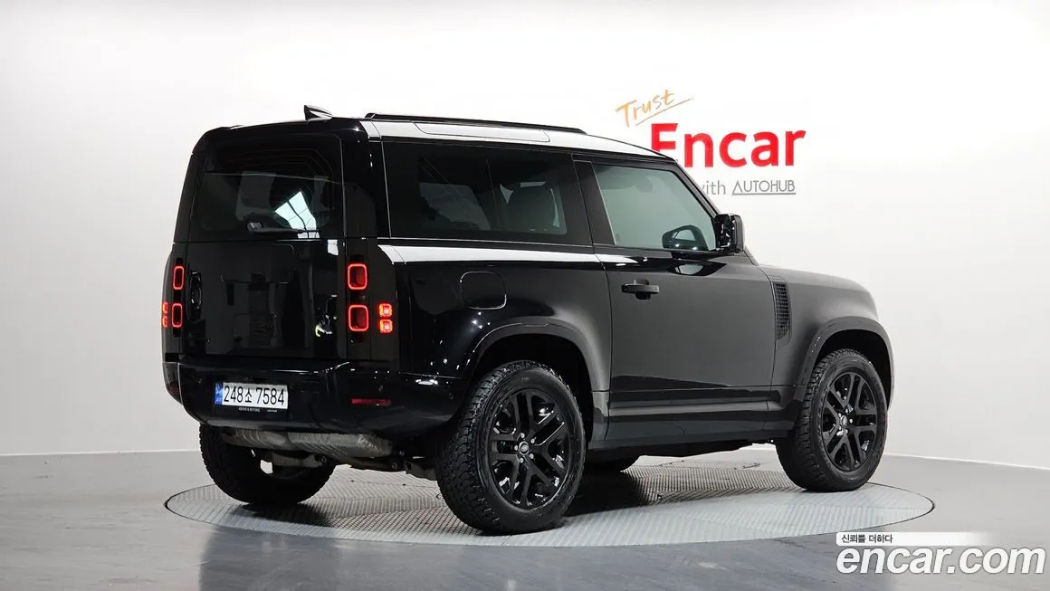 Land Rover Defender 2024 из KR, фото 2