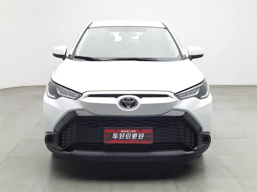 Toyota Frontlander 2023 из CN, фото 8
