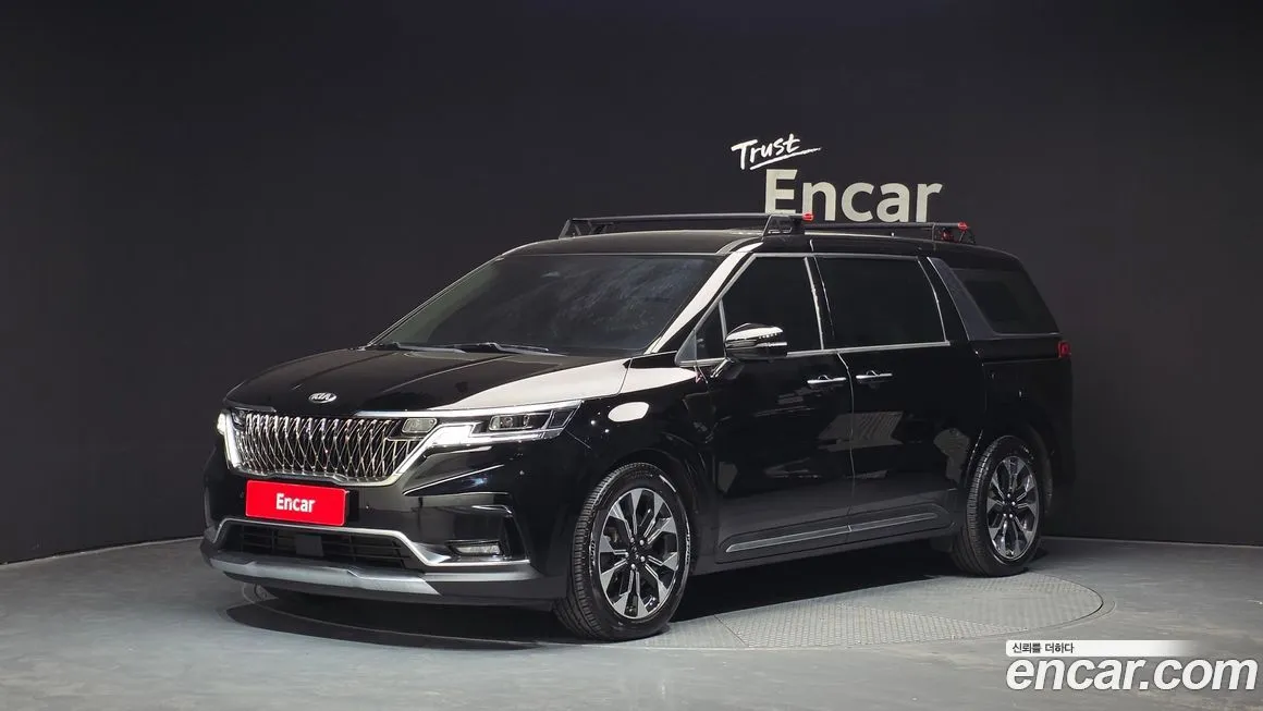 Kia Carnival — фото 1